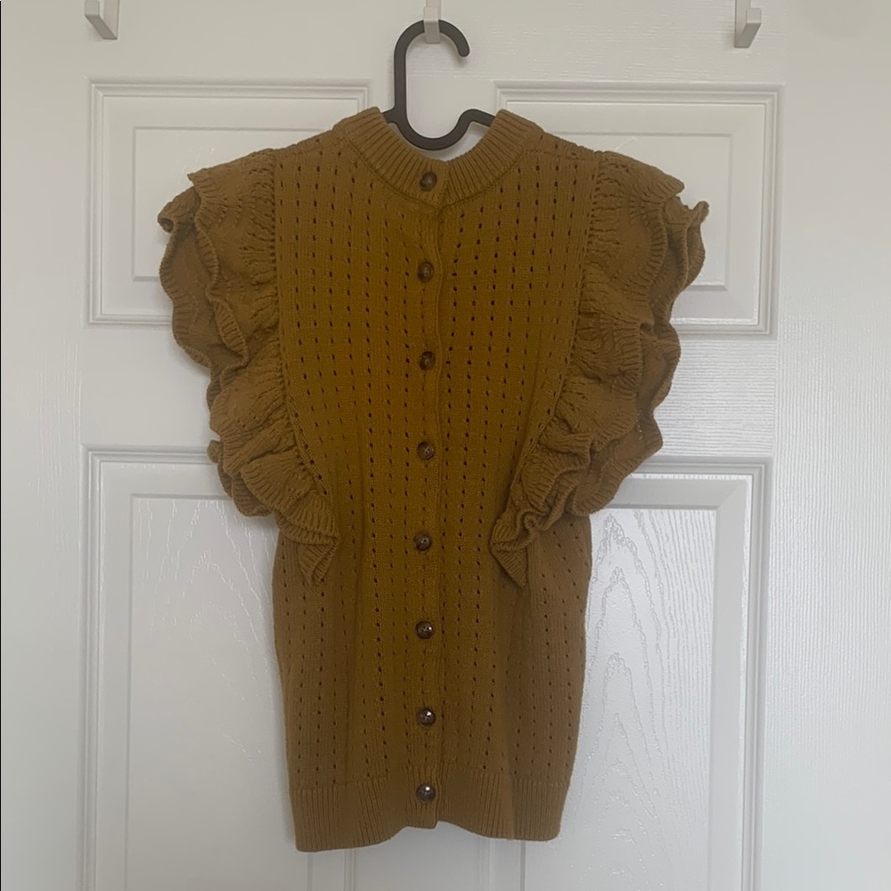 Who What Wear Yellow Ruffled Ribbed Blouse - Picture 2 of 10
